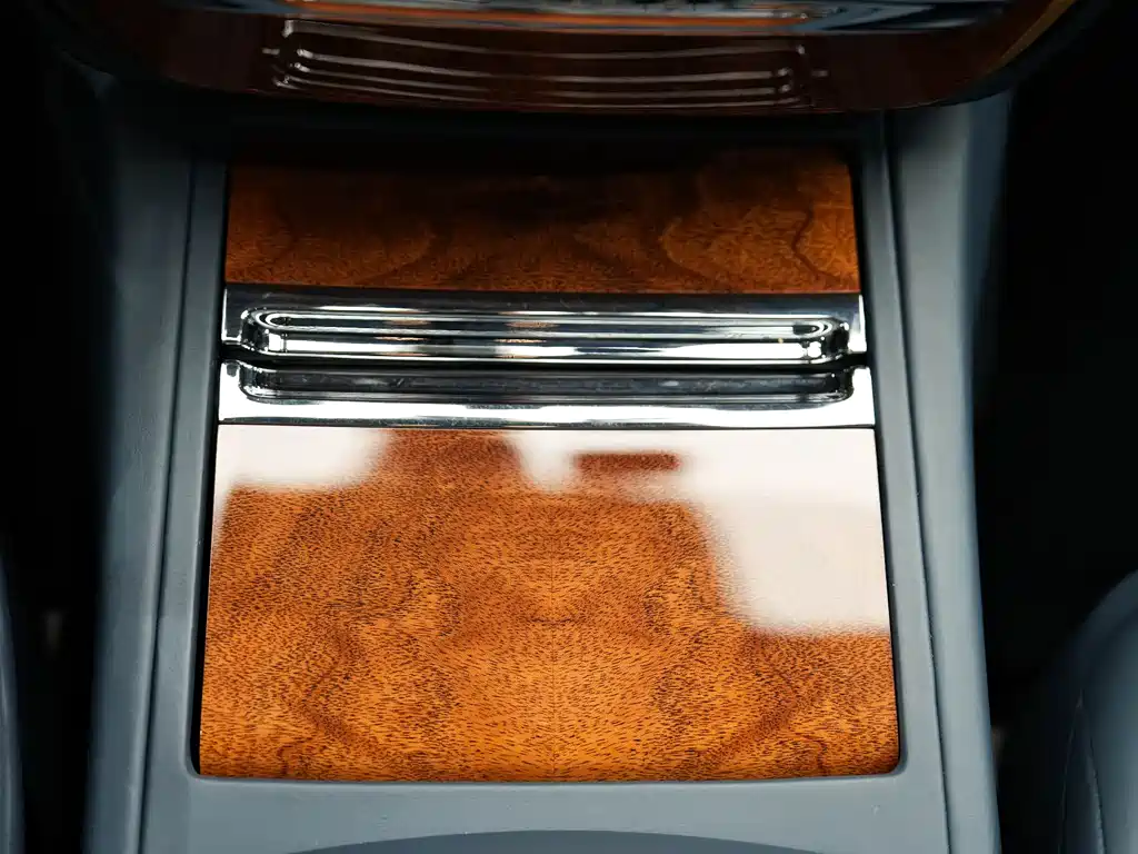 Phantom 2018 6.7T long wheelbase version купить на сайте DeffCars