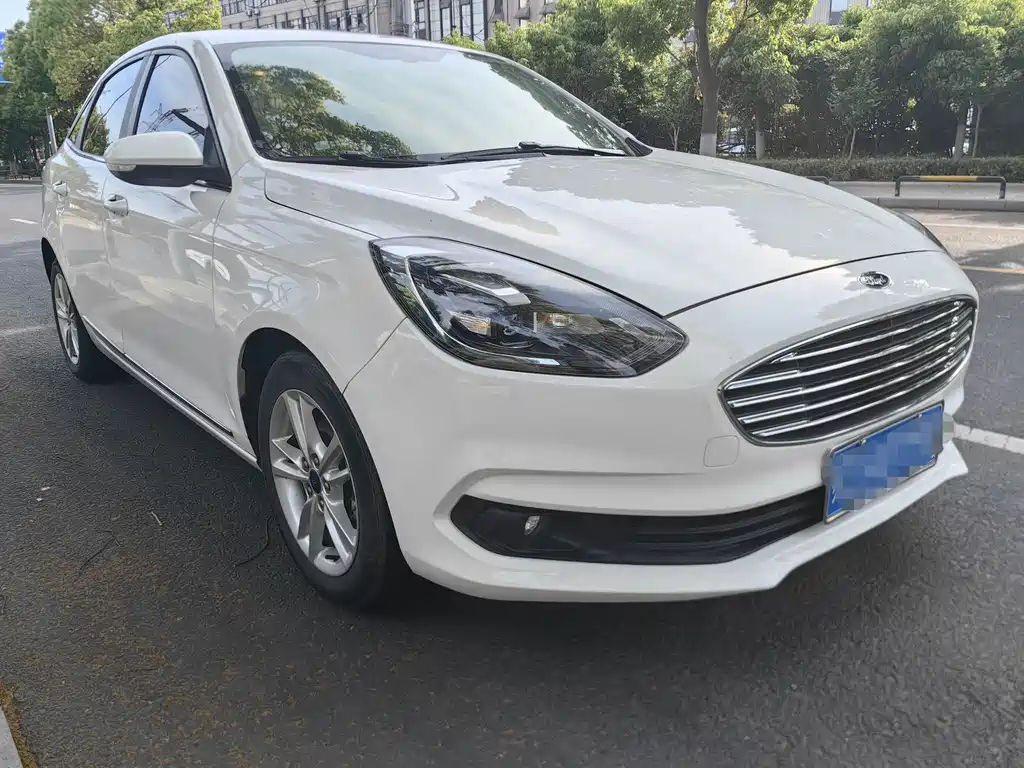 Forex 2019 facelift 1.5L automatic enjoyment type National V купить на сайте DeffCars