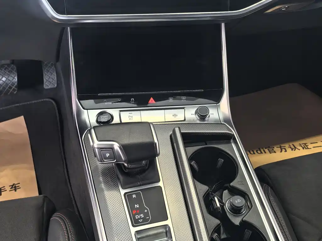 Audi A6L 2024 45 TFSI Premium Dynamic Model купить на сайте DeffCars