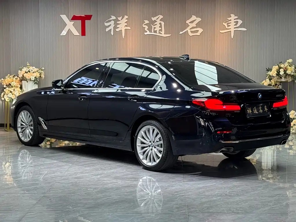 BMW 5 Series 2022 530Li Exclusive Luxury Package купить на сайте DeffCars