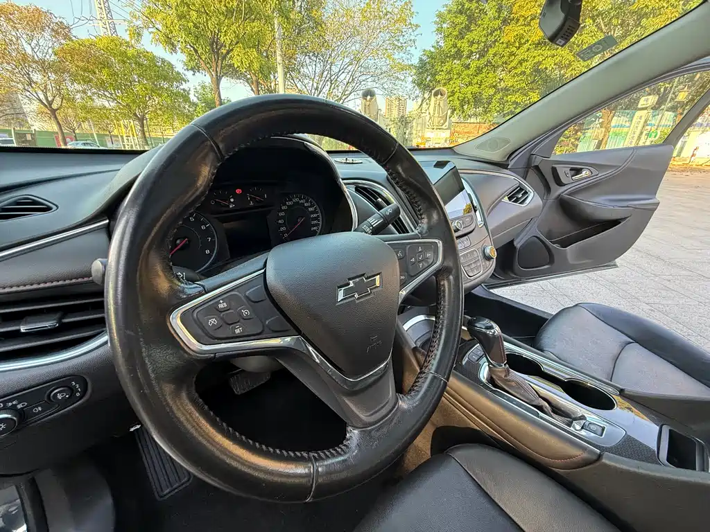 Malibu XL 2019 Redline 550T automatic sharp version купить на сайте DeffCars