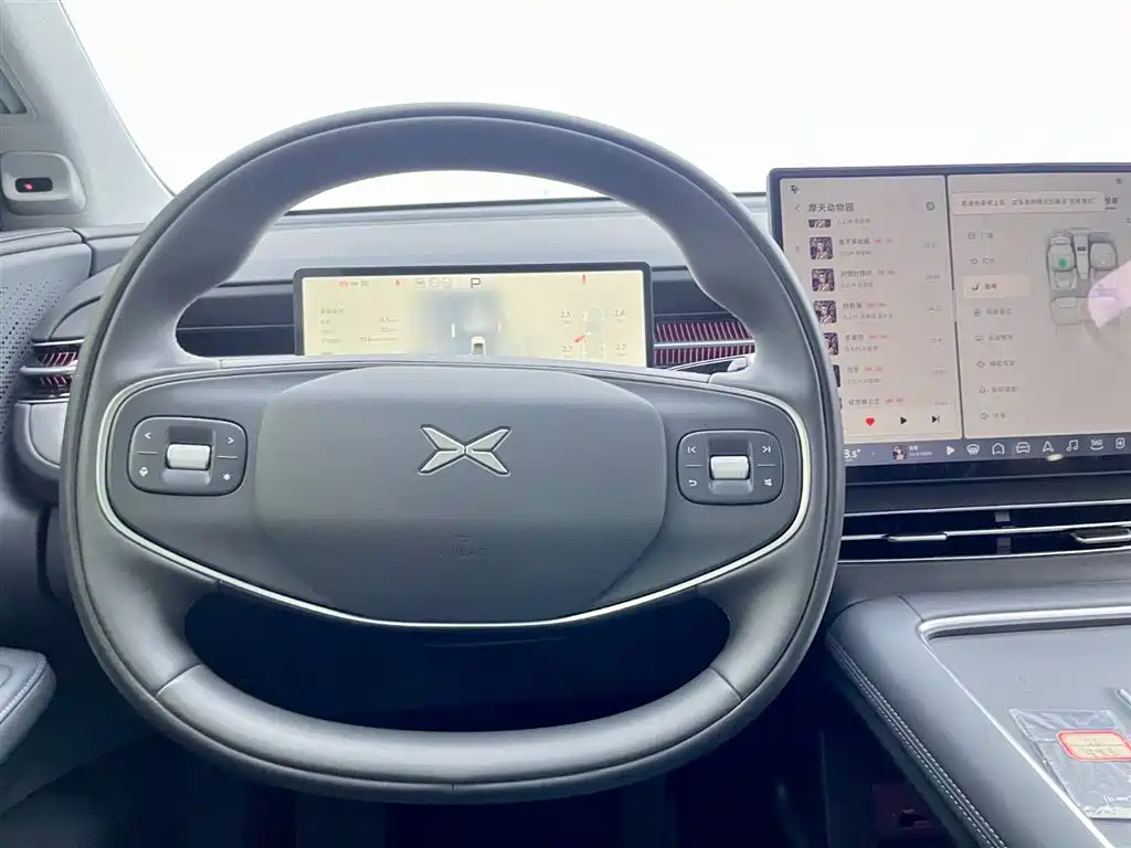 Xpeng G6 2025 model 625 long battery life Max flagship version купить на сайте DeffCars