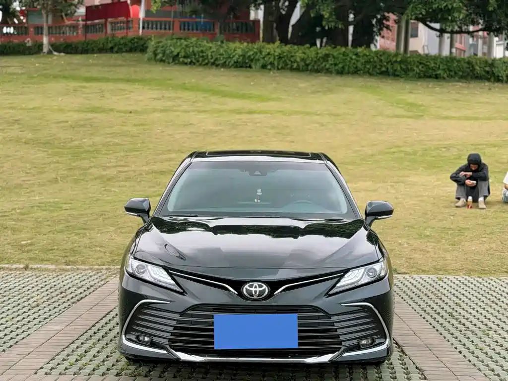 Camry 2023 2.0G Deluxe Edition купить на сайте DeffCars