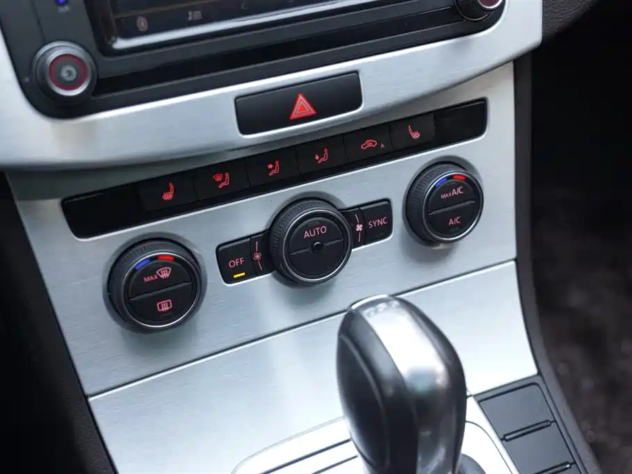 FAW-Volkswagen CC 2018 1.8TSI luxury model купить на сайте DeffCars