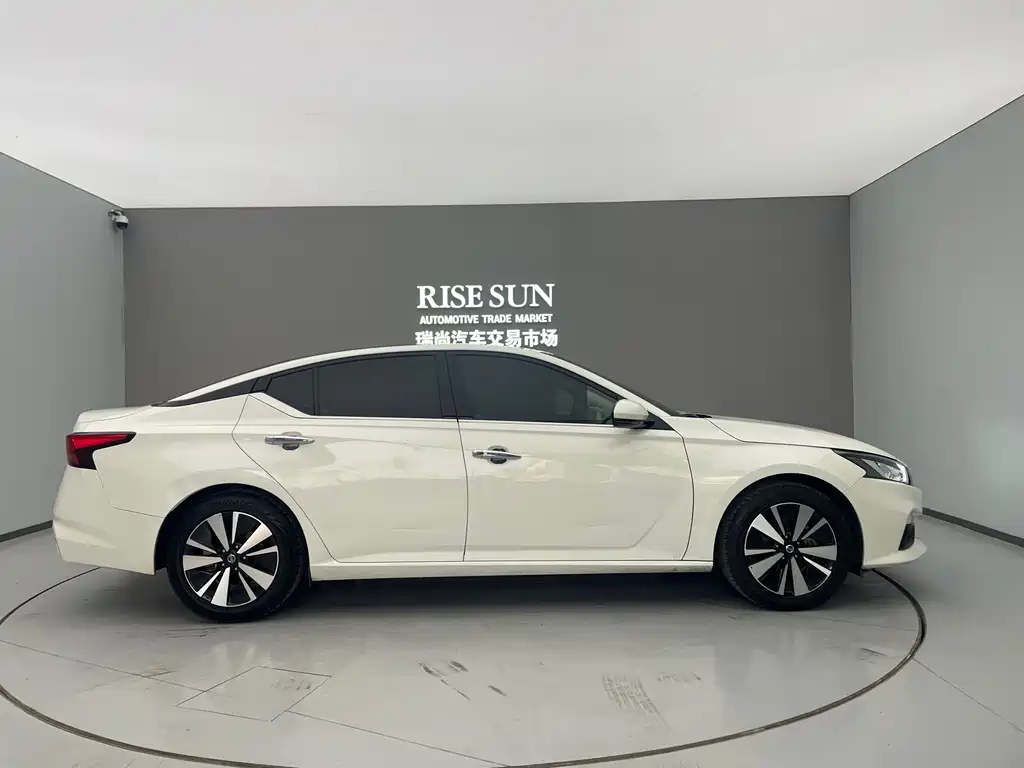 Teana 2021 2.0L XL Comfort Edition купить на сайте DeffCars