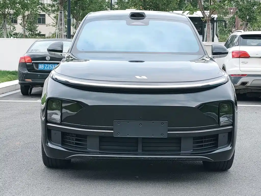 Ideal L9 2024 Ultra купить на сайте DeffCars