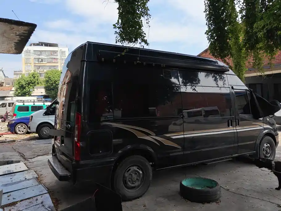 New Generation Transit 2016 2.2T Long Axis 6/7 Seat Mid-Roof Multi-Function Vehicle купить на сайте DeffCars