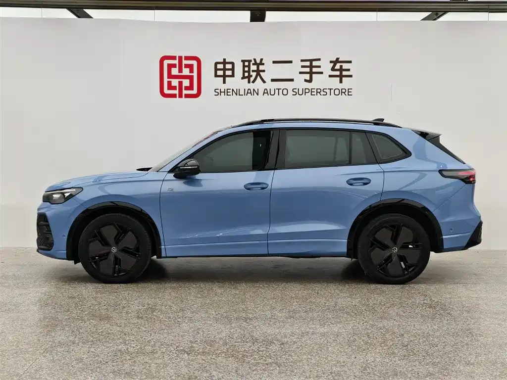 Tiguan L 2024 PRO 380TSI four-wheel drive R-Line Zhizun Edition купить на сайте DeffCars