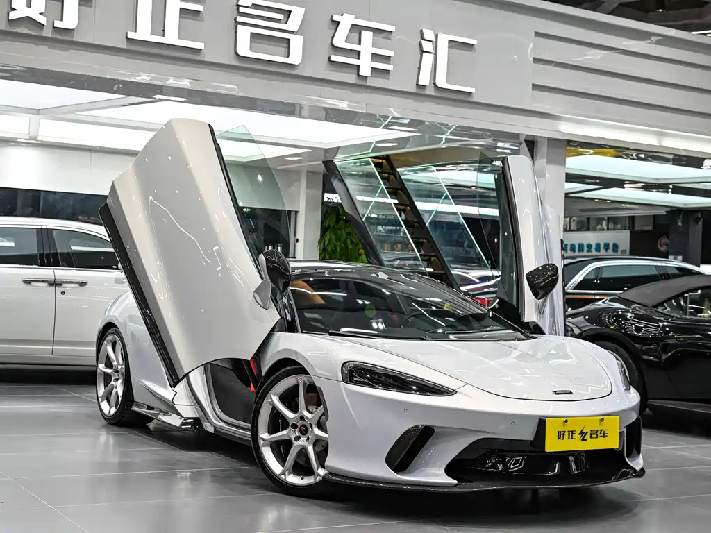 McLaren GT 2019 4.0T Standard Model купить на сайте DeffCars