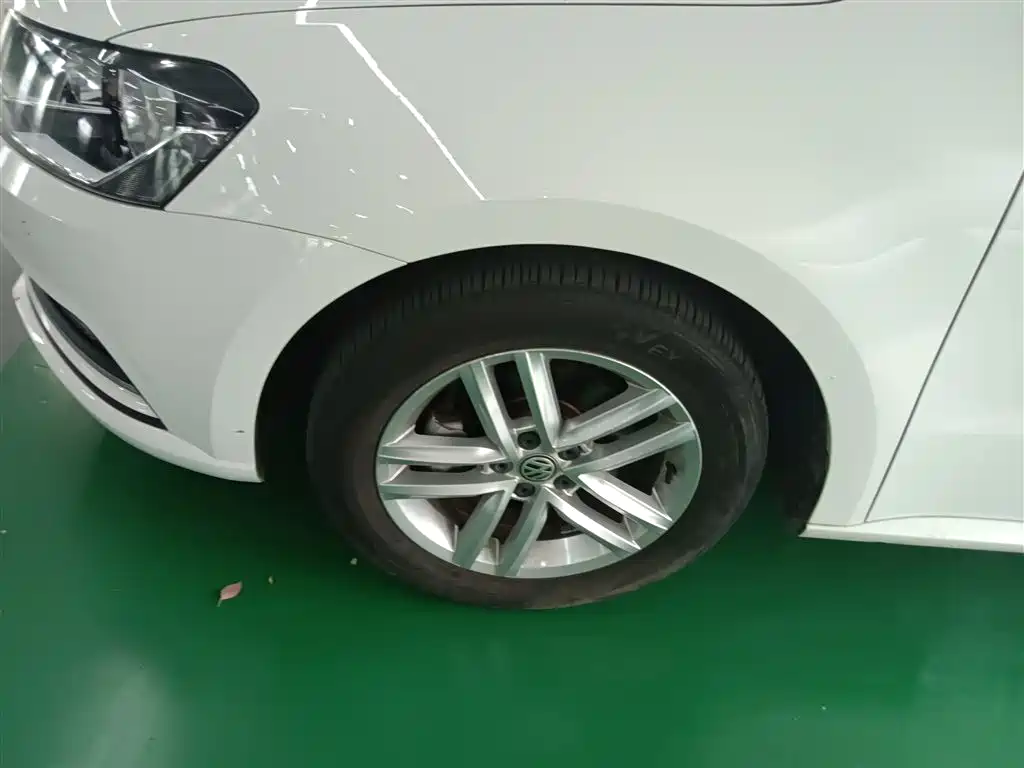 Langxing 2017 180TSI DSG Comfort Edition купить на сайте DeffCars