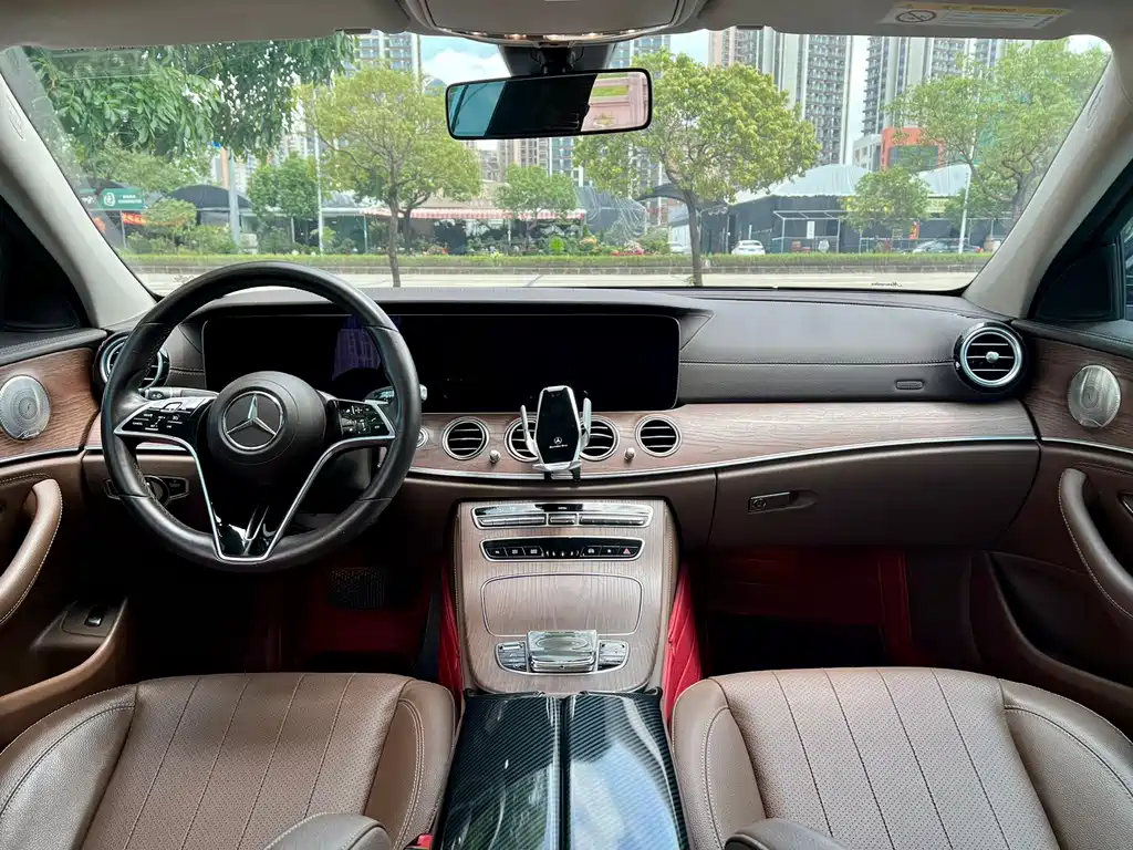 Mercedes-Benz E-Class 2021 E 300 L Luxury Model купить на сайте DeffCars