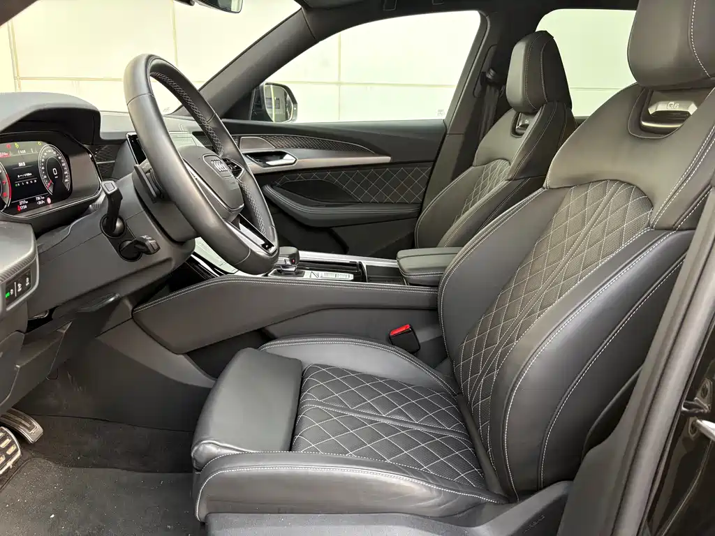 Audi Q6 2024 45 TFSI quattro Black Warrior Edition 6 seats купить на сайте DeffCars