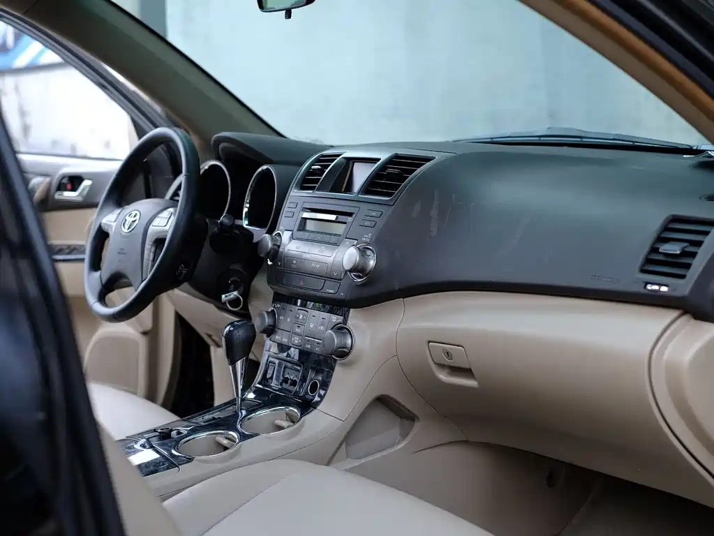 Highlander 2009 3.5L four-wheel drive 7-seat luxury version купить на сайте DeffCars
