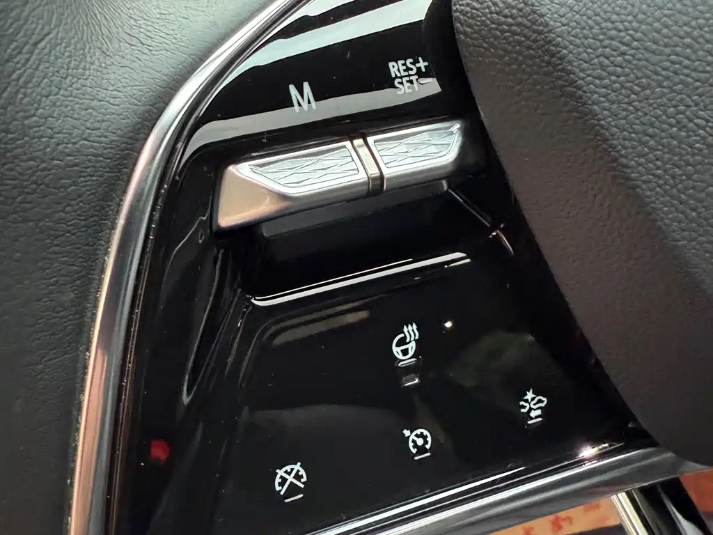 Cadillac CT6 2023 28T luxury model купить на сайте DeffCars