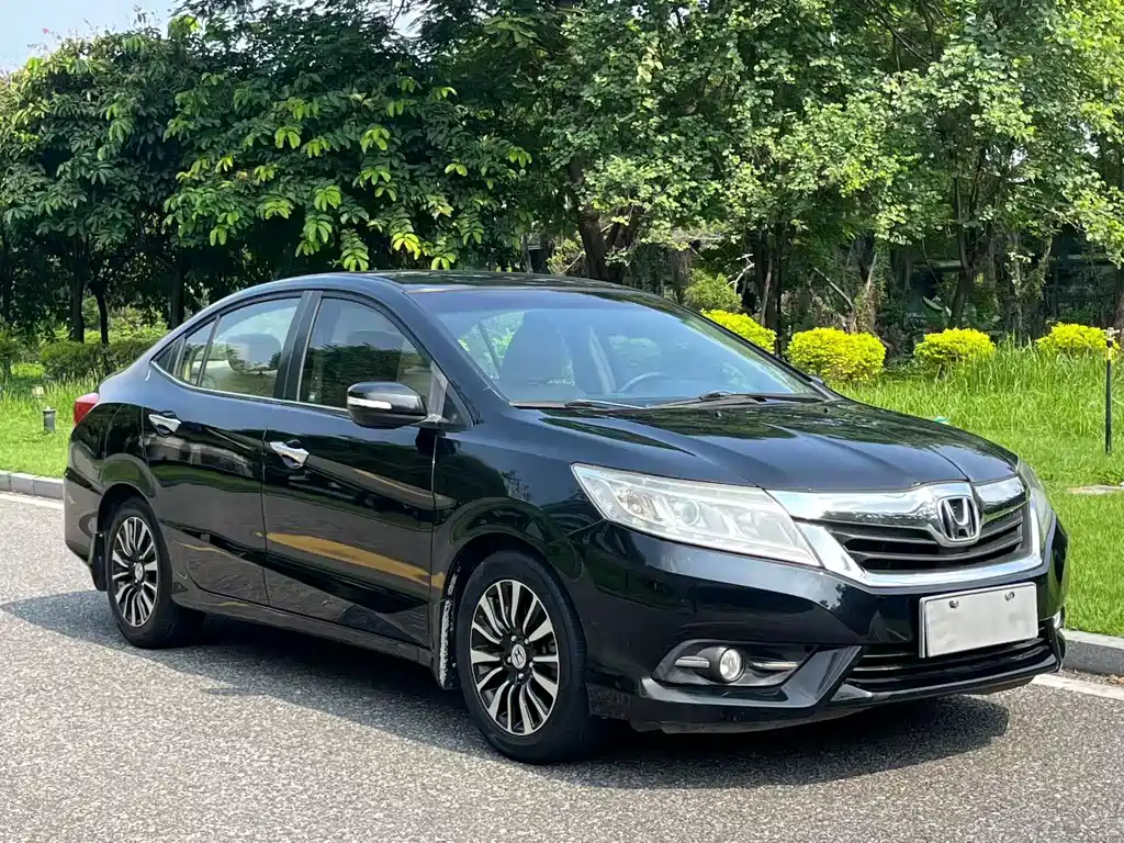 Lingpai 2013 1.8L automatic comfort version купить на сайте DeffCars