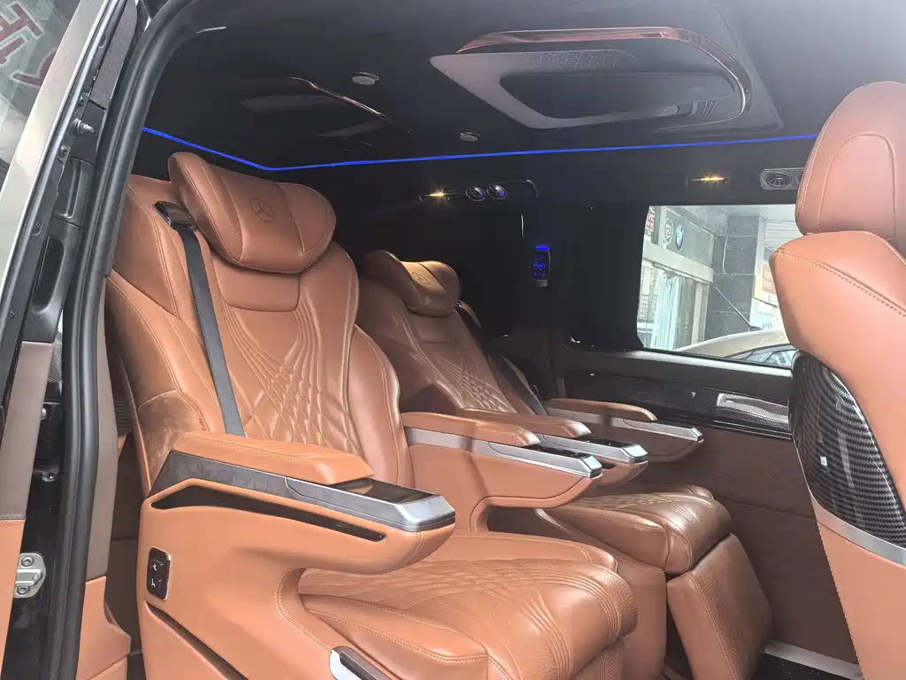 Vito 2023 2.0T Elite Edition 7 seats купить на сайте DeffCars