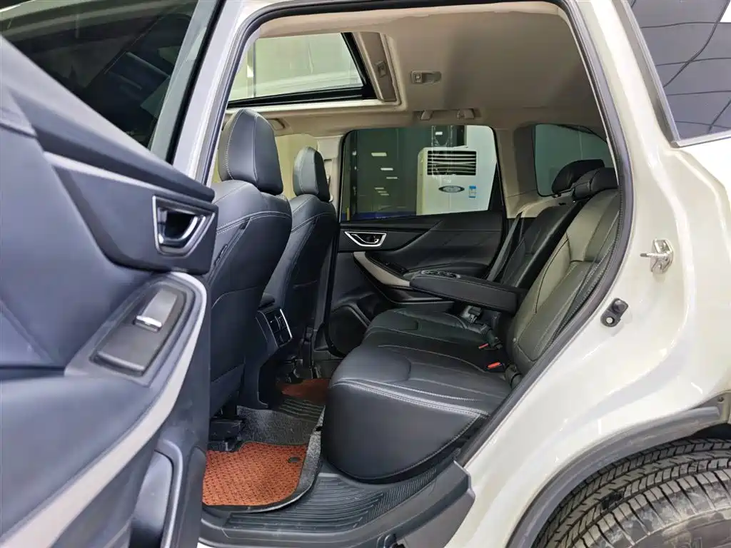 Forester 2022 2.0i AWD Deluxe Edition EyeSight купить на сайте DeffCars