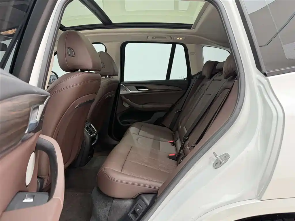 BMW X3 2023 Facelift xDrive30i Leading M Night Package купить на сайте DeffCars