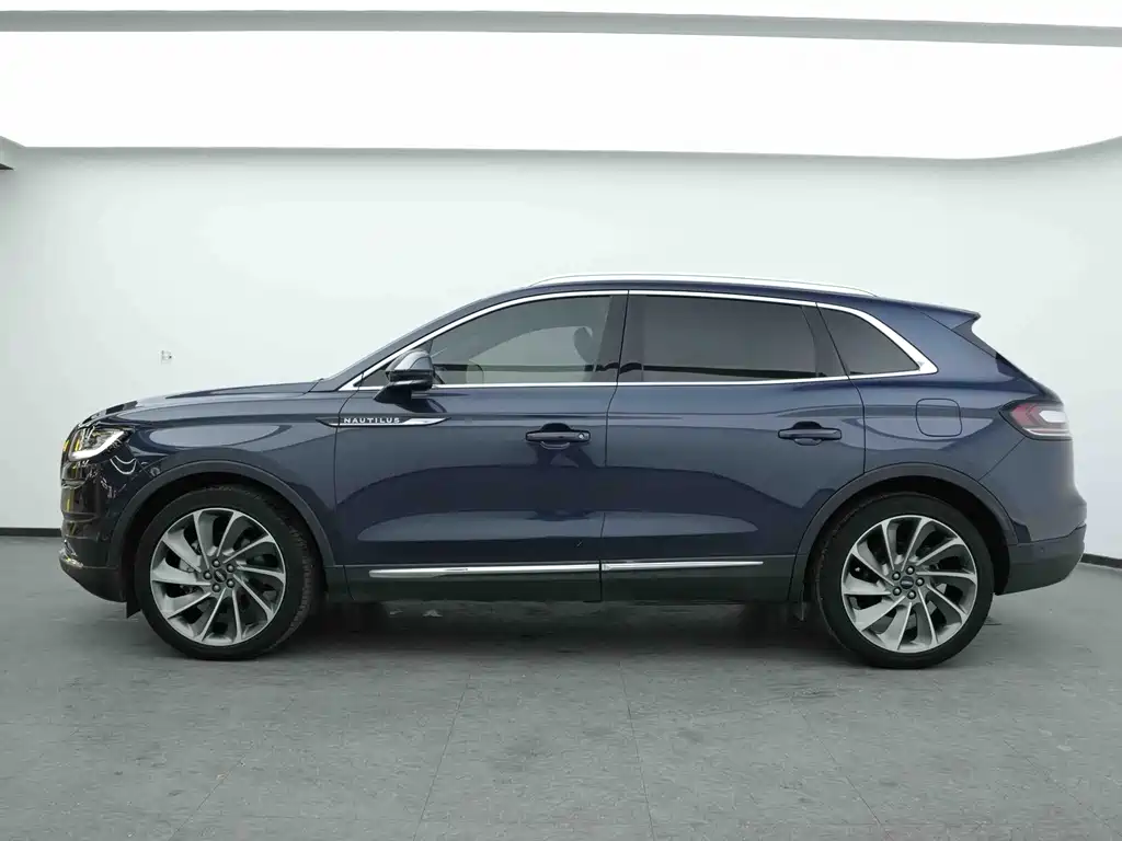 Voyager 2022 2.7T four-wheel drive elegant version купить на сайте DeffCars