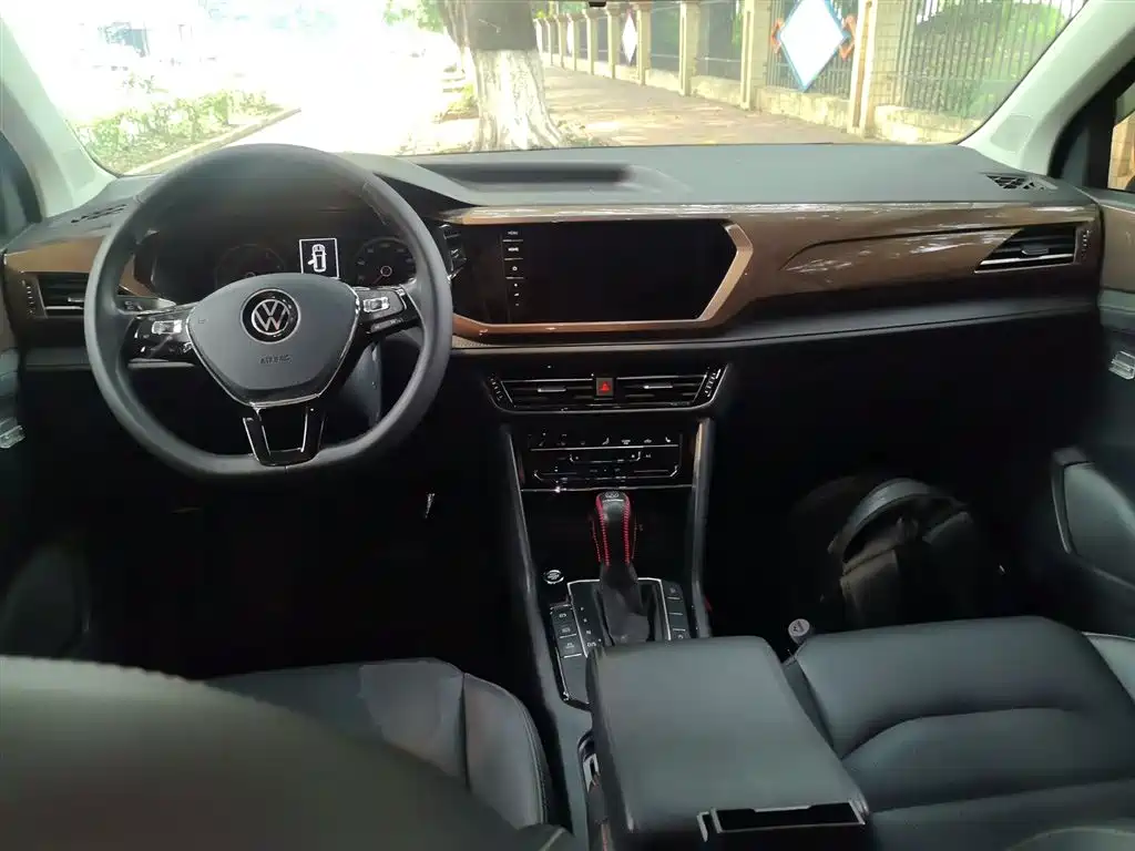 Tuyue 2021 330TSI four-wheel drive luxury version PLUS купить на сайте DeffCars