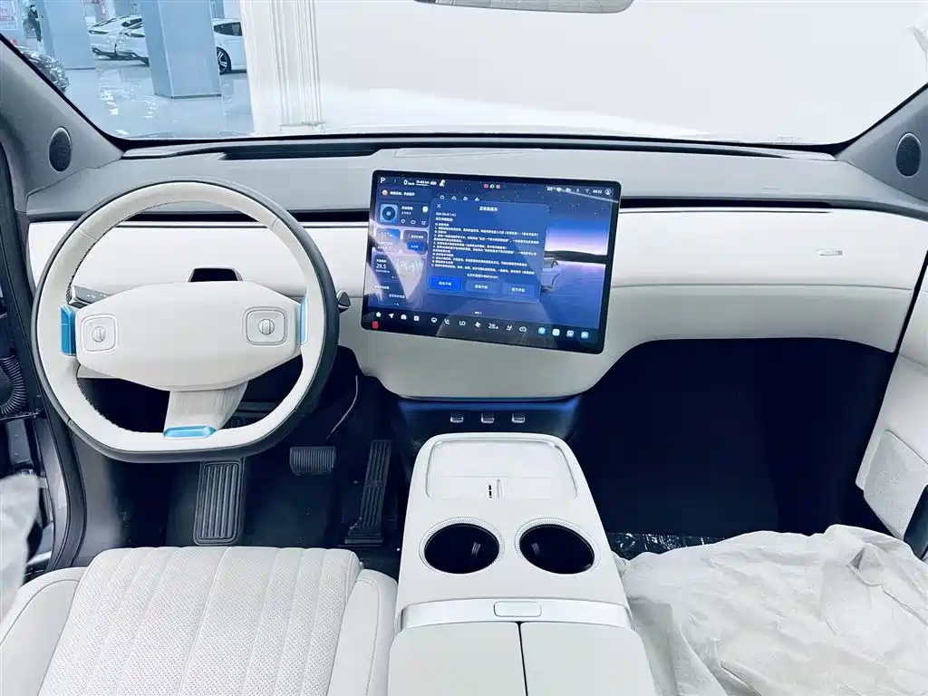 Changan Qiyuan E07 2025 pure electric four-wheel drive 90kWh Dacheng version купить на сайте DeffCars