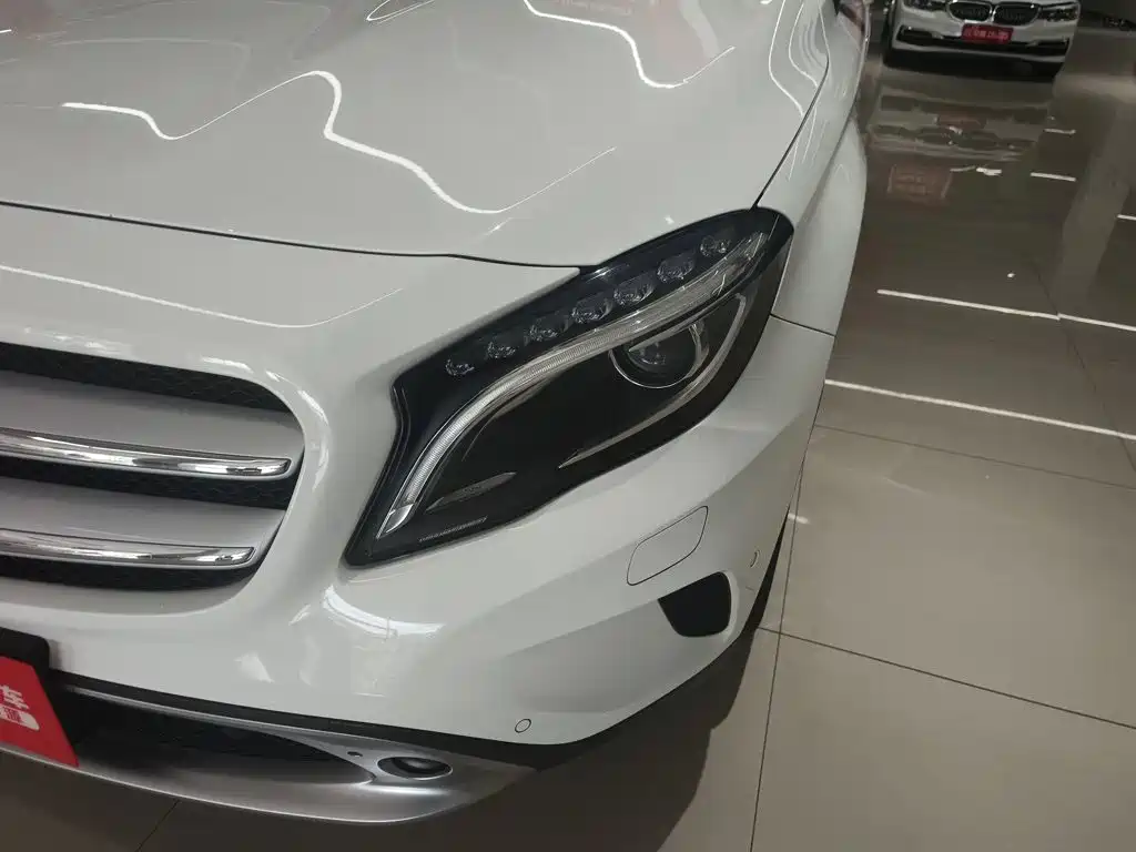Mercedes GLA 2015 200 Fashion Edition купить на сайте DeffCars