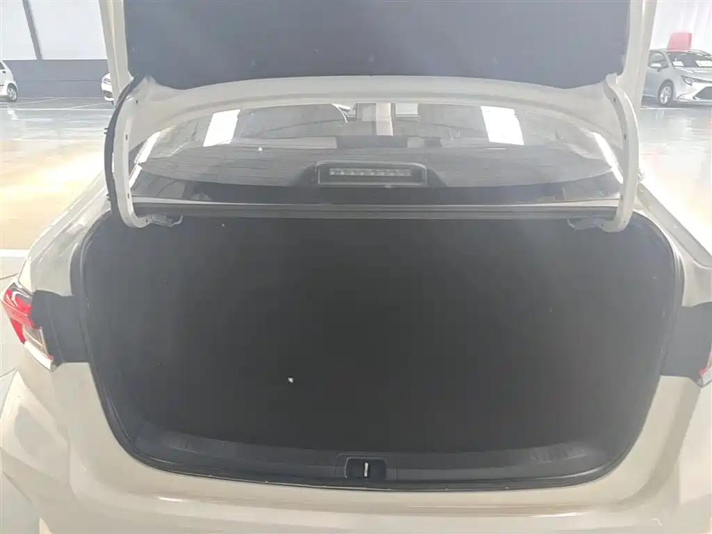 Corolla 2022 1.2T S-CVT Pioneer PLUS Edition купить на сайте DeffCars