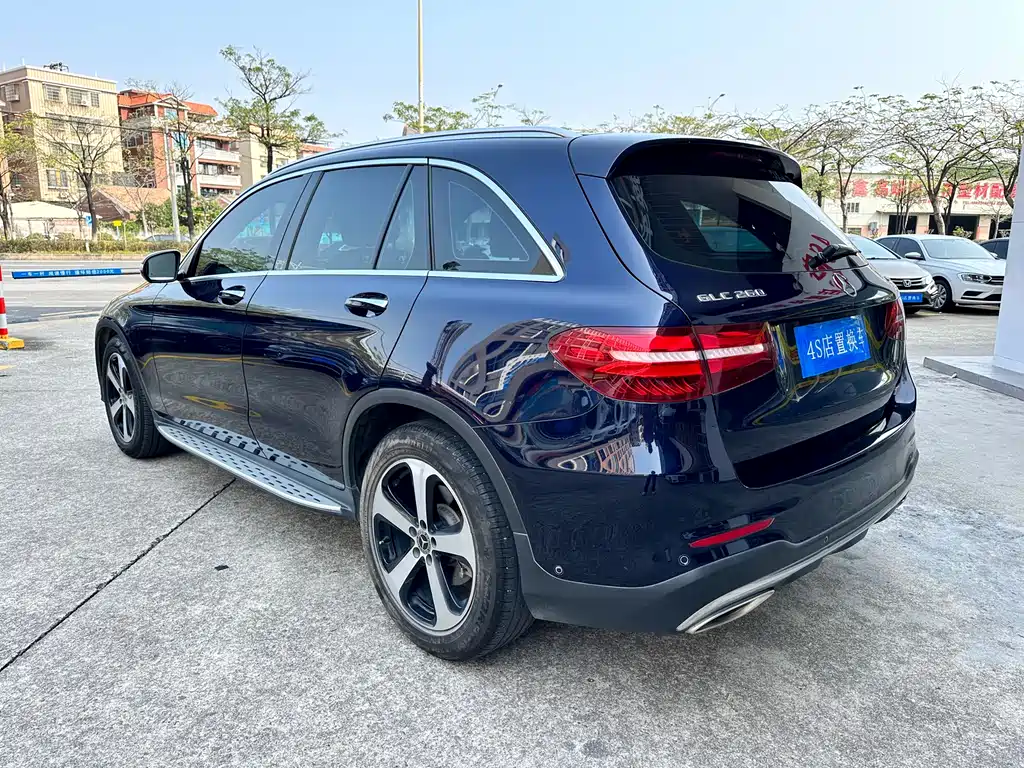 Mercedes-Benz GLC 2018 GLC 260 4MATIC luxury model купить на сайте DeffCars