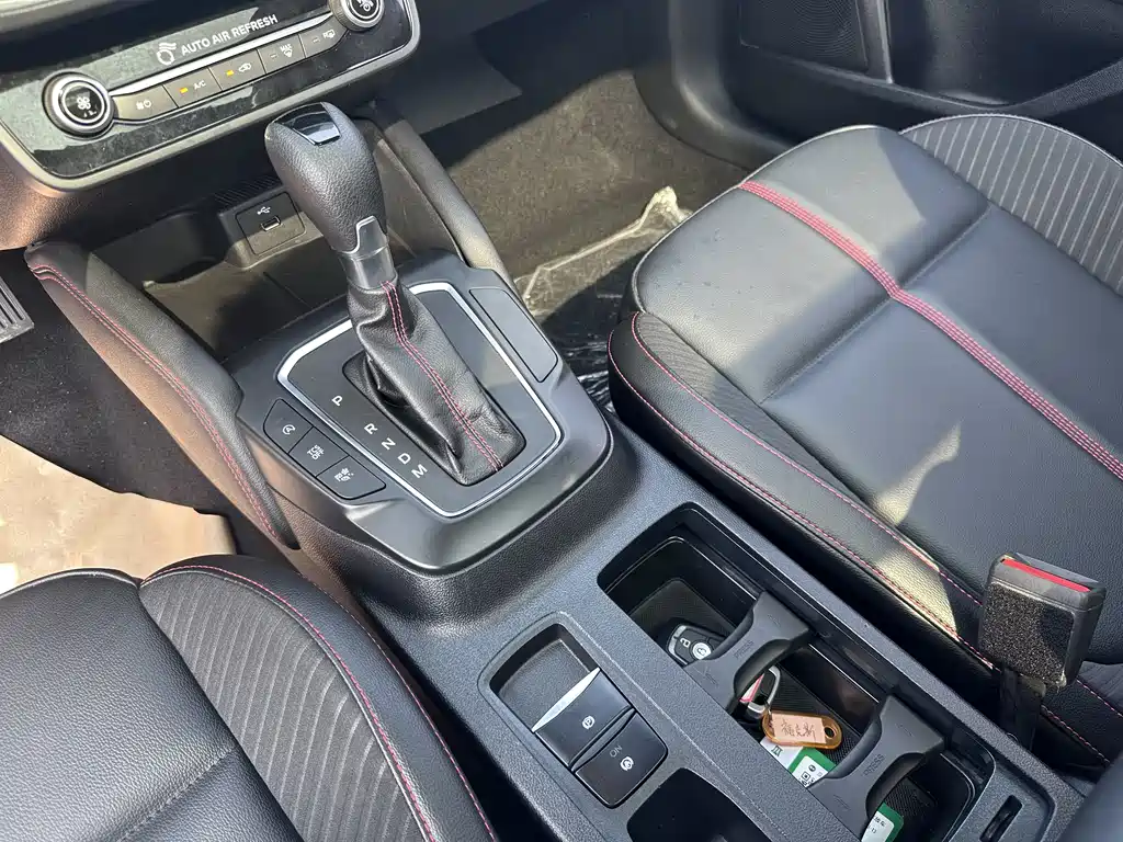 Focus 2022 Hatchback EcoBoost 180 Automatic ST Line купить на сайте DeffCars