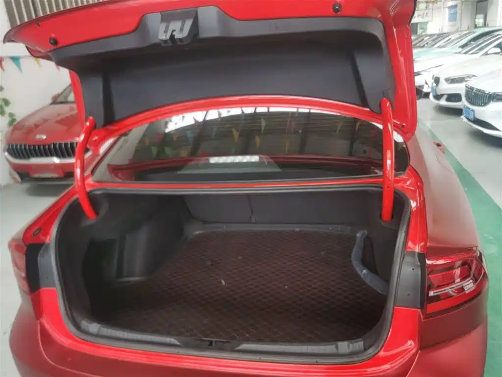 Lingdu 2019 230TSI DSG Fashion Edition National V купить на сайте DeffCars