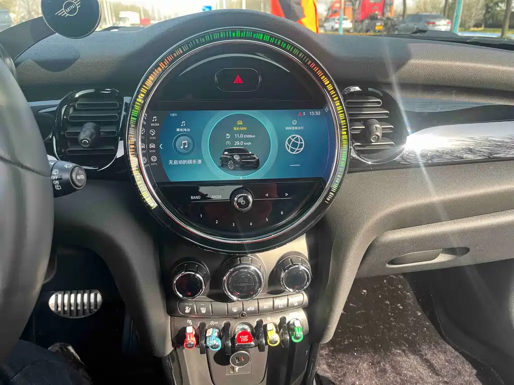 MINI 2022 2.0T COOPER S Artist купить на сайте DeffCars