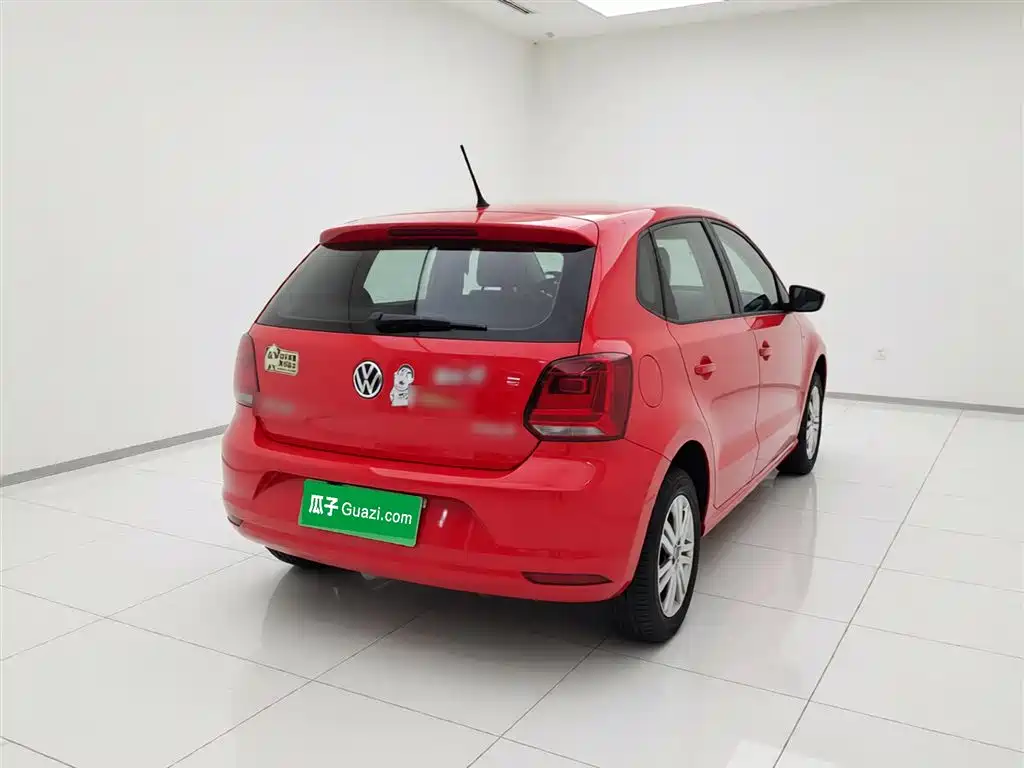 Polo 2016 1.4L manual fashion model купить на сайте DeffCars