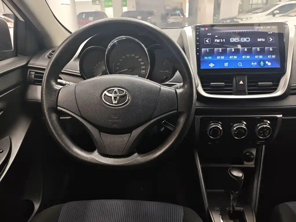 YARiS L 2021 1.5L CVT leading version купить на сайте DeffCars