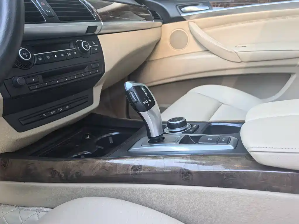BMW X5 imported 2011 xDrive35i leading model купить на сайте DeffCars
