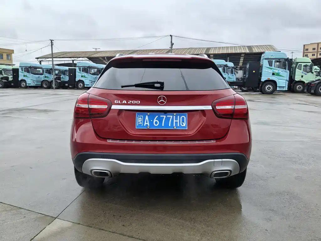 Mercedes-Benz GLA 2017 GLA 200 Fashion Model купить на сайте DeffCars