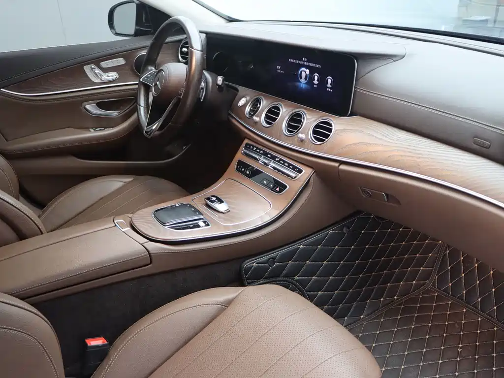 Mercedes-Benz E-Class 2023 E 300 L Fashion купить на сайте DeffCars