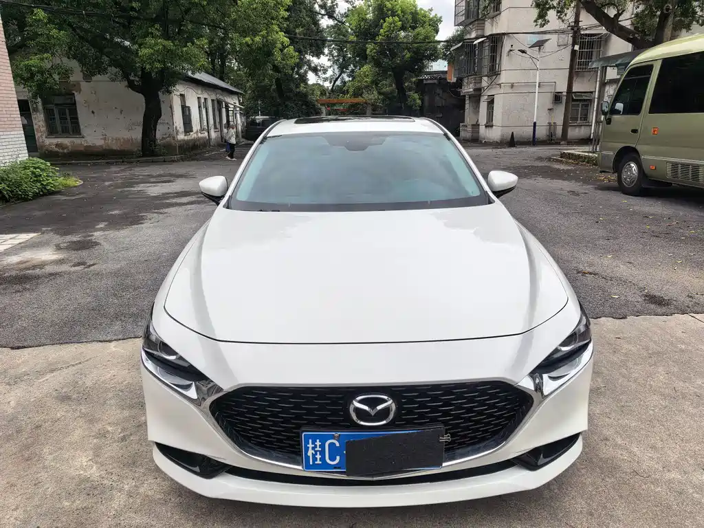 Mazda3 Angkesela 2023 2.0L automatic quality version купить на сайте DeffCars