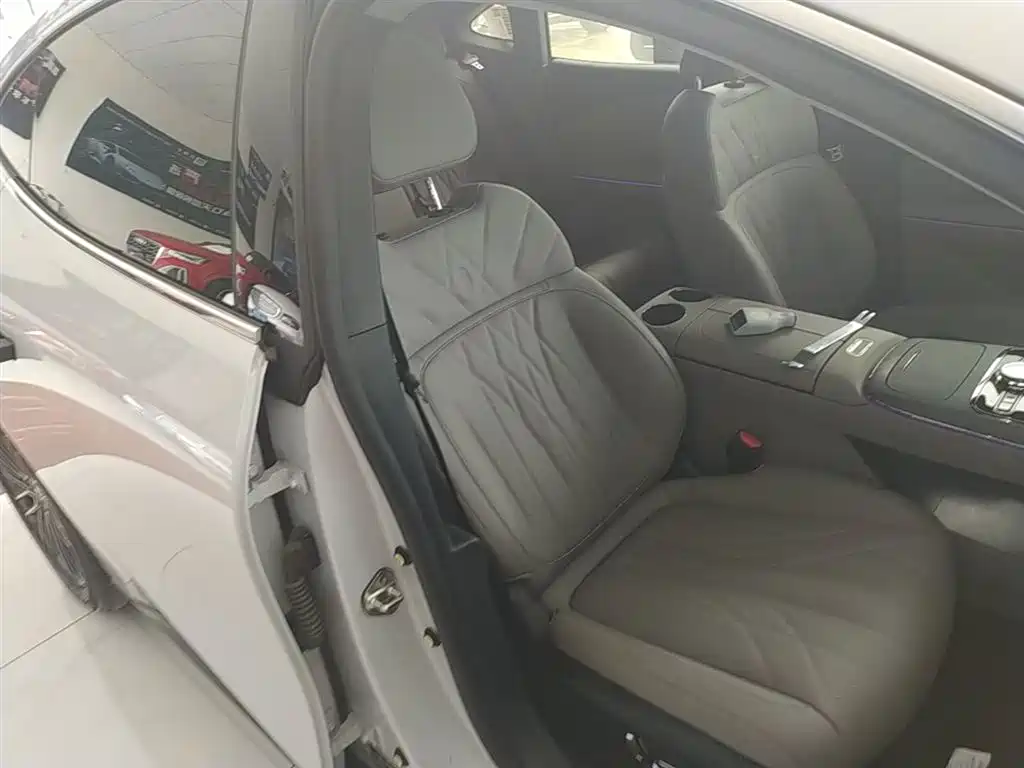 Galaxy Star 8 2025 130km EM-i Exclusive Edition купить на сайте DeffCars