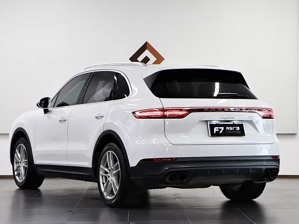 Cayenne 2018 Cayenne 3.0T купить на сайте DeffCars