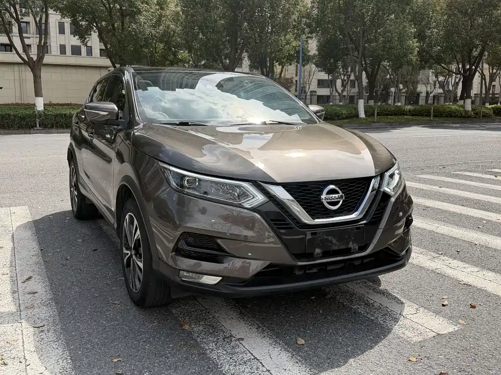 Qashqai 2019 2.0L CVT Deluxe Edition купить на сайте DeffCars
