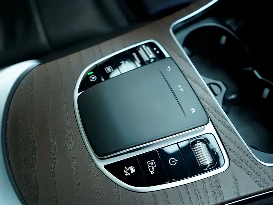 Mercedes-Benz GLC 2020 GLC 300 L 4MATIC Dynamic купить на сайте DeffCars