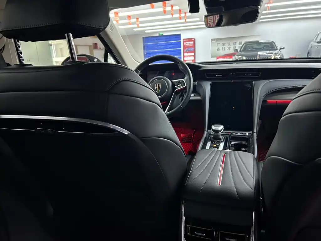 Hongqi H5 2024 2.0T Automatic Zhilianqichang Edition купить на сайте DeffCars