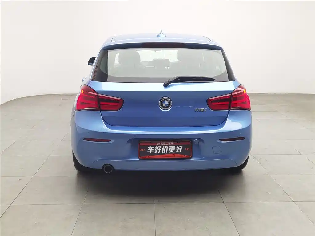 BMW 1 Series imported 2018 118i leading model купить на сайте DeffCars