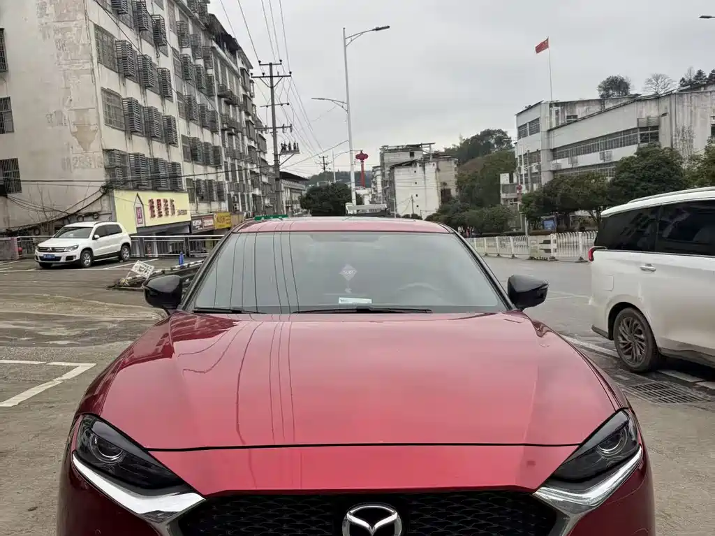 Mazda CX-4 2021 2.0L automatic two-wheel drive Blue Sky Leading Edition купить на сайте DeffCars