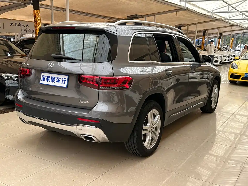 Mercedes-Benz GLB 2023 facelift GLB 200 dynamic купить на сайте DeffCars