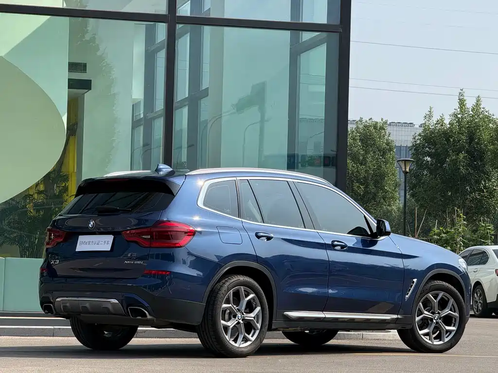 BMW X3 2021 xDrive28i Luxury Package купить на сайте DeffCars