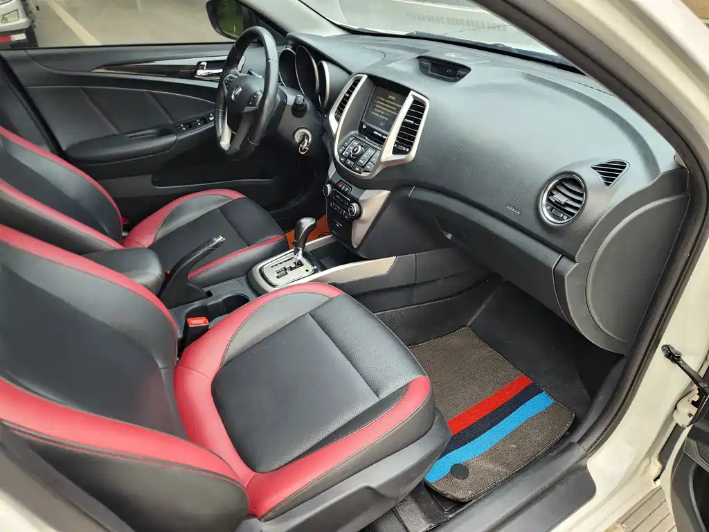Eado XT 2016 1.6L Automatic Handsome купить на сайте DeffCars