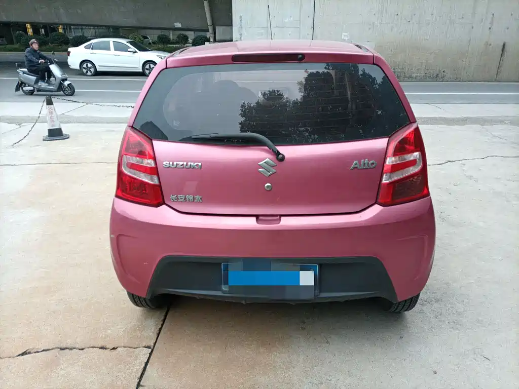 Alto 2013 1.0L automatic luxury model купить на сайте DeffCars