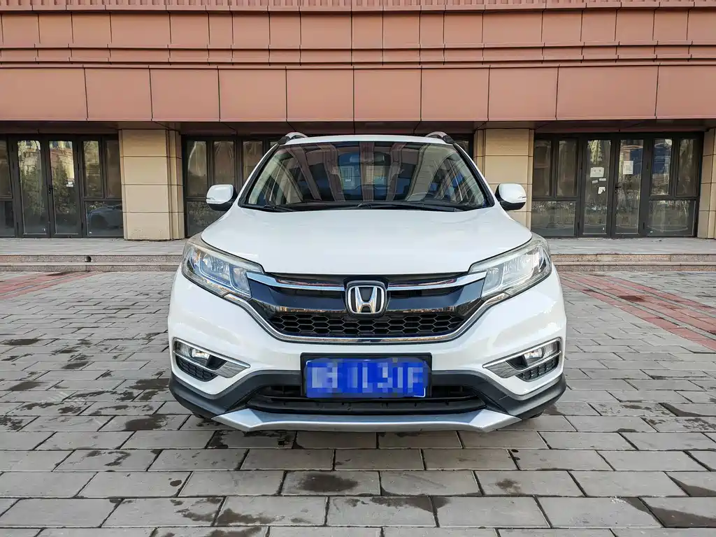 Honda CR-V 2016 2.0L two-wheel drive classic version купить на сайте DeffCars