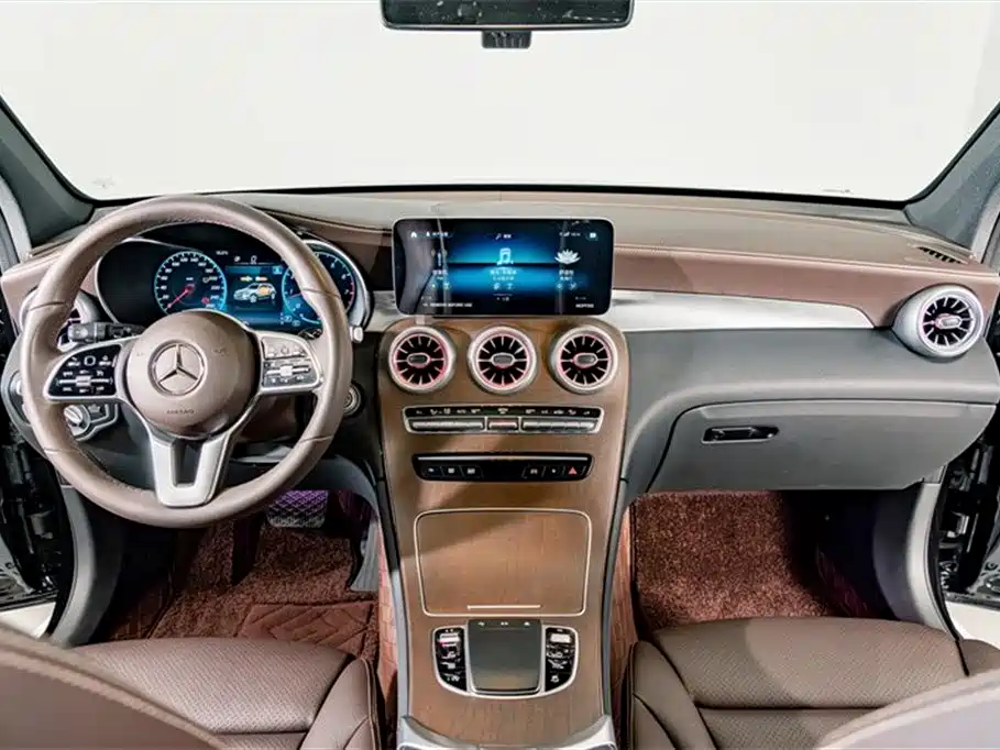 Mercedes-Benz GLC 2022 facelift GLC 300 L 4MATIC dynamic купить на сайте DeffCars